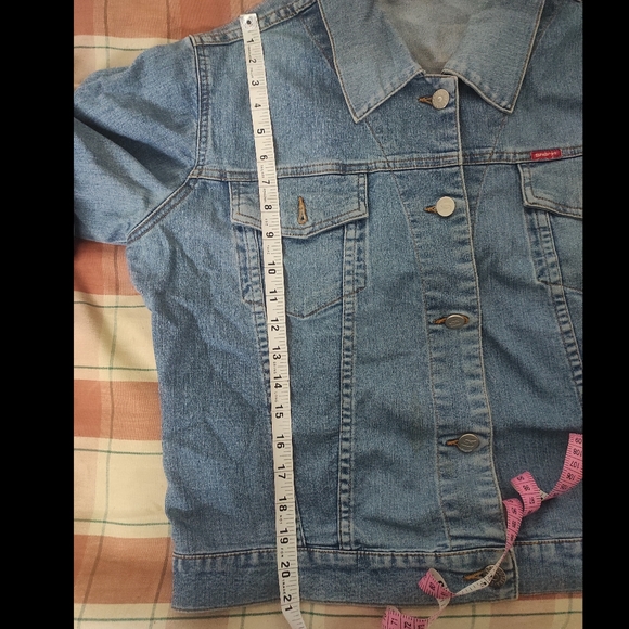 Washed Oversized Denim Jacket - Picture 13 of 13
